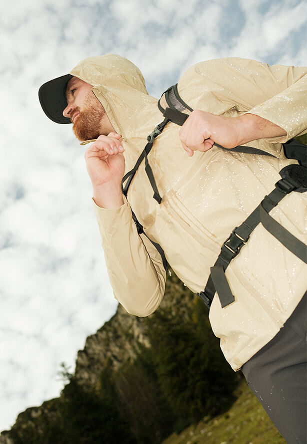 PRELIGHT 2.5L LT JKT M